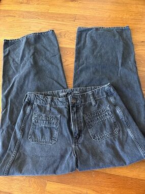 Old Navy Men’s Washed Dark Blue Relaxed Jeans